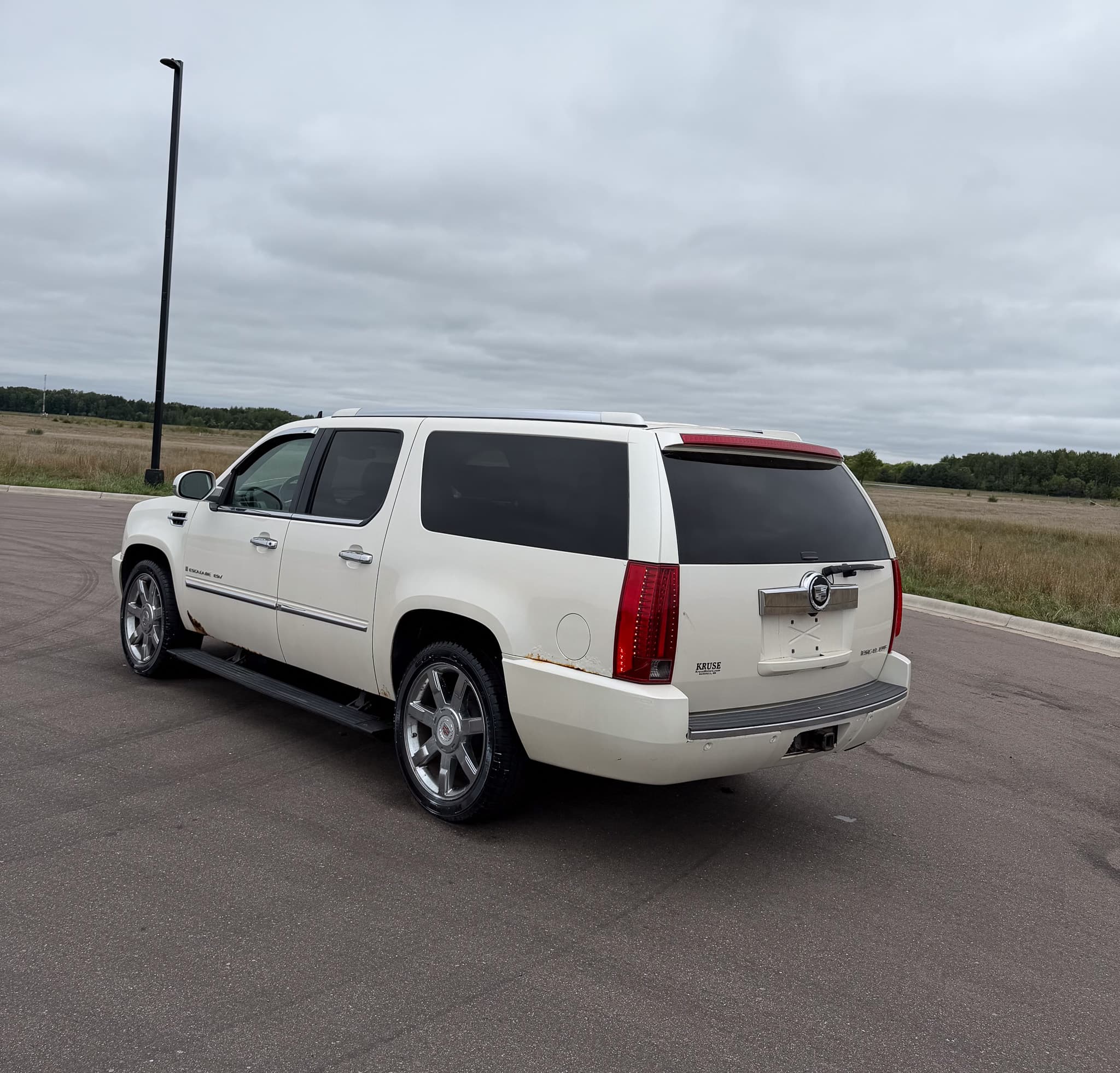 2007 Cadillac Escalade — photo 6 of 15