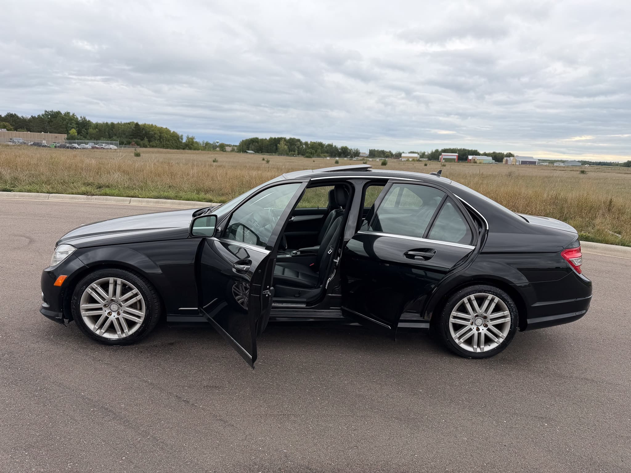 2008 Mercedes-Benz C-Class C300 Sport — photo 8 of 16