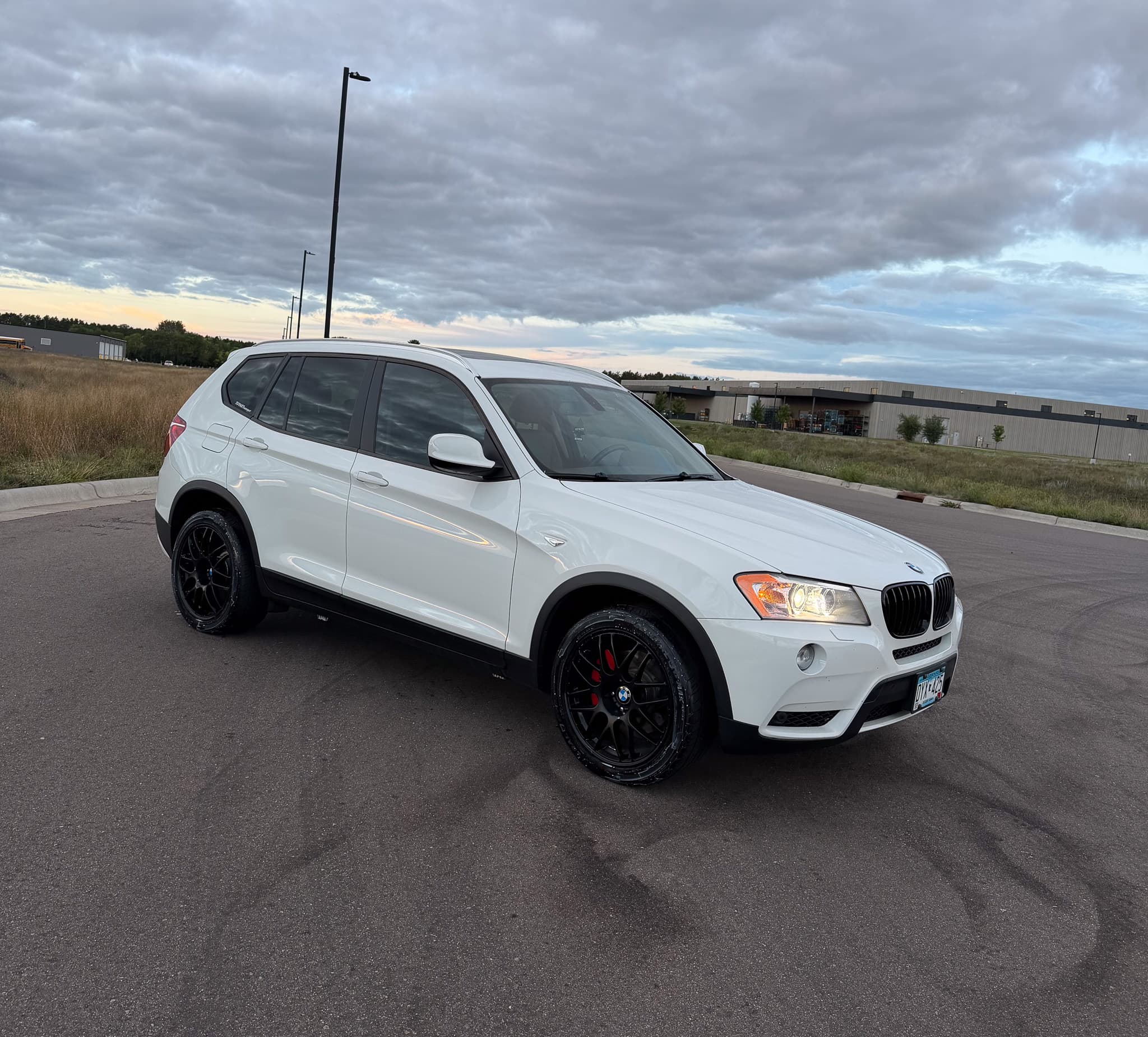 2011 BMW X3 xDrive35i — photo 3 of 18