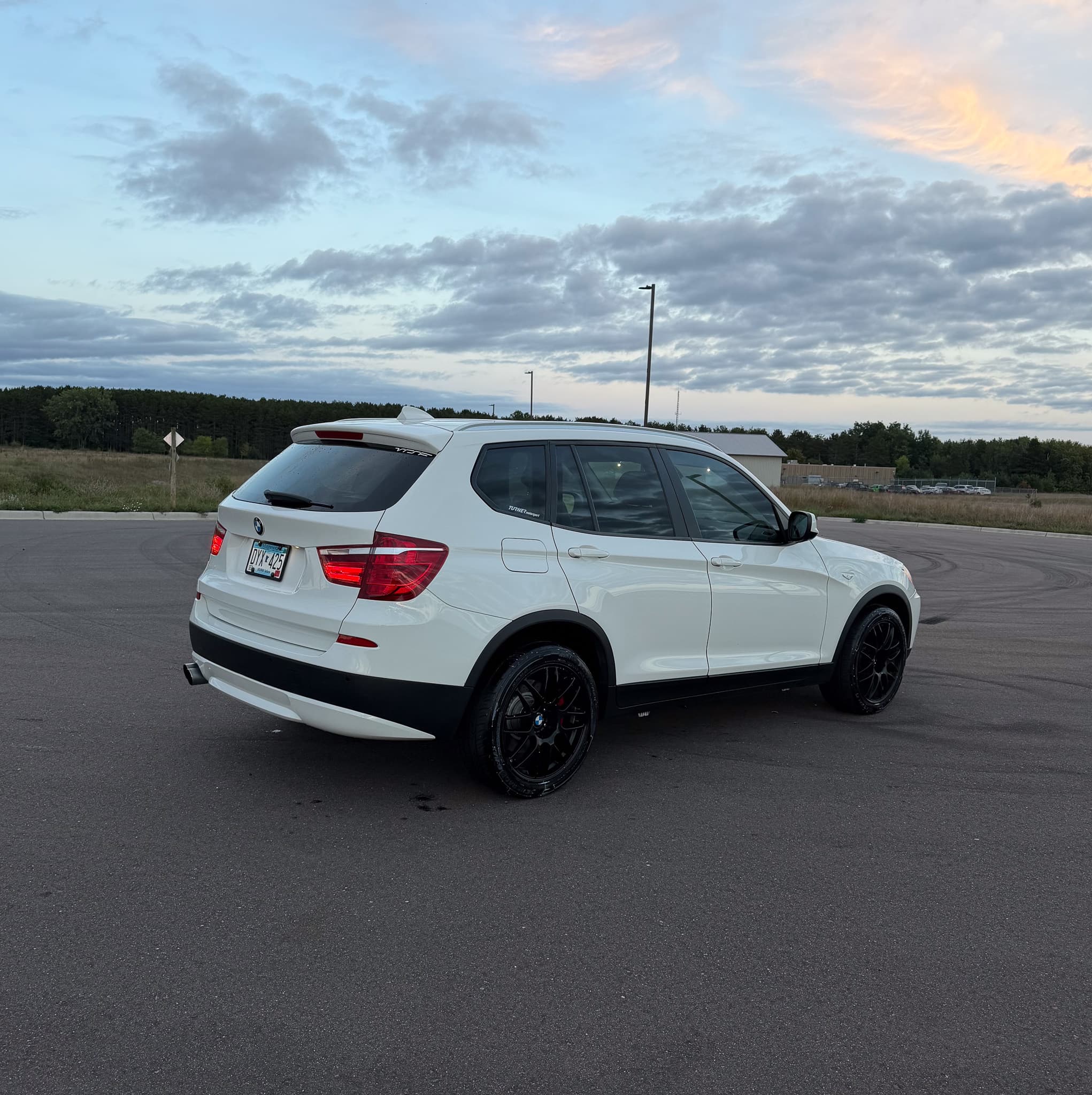 2011 BMW X3 xDrive35i — photo 4 of 18