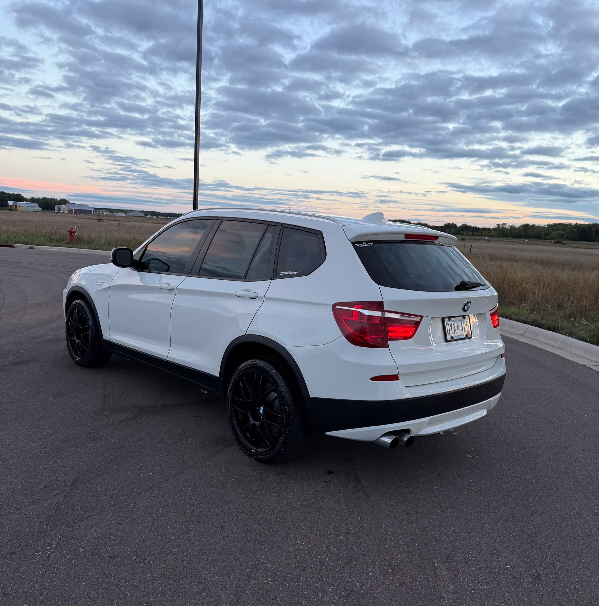 2011 BMW X3 xDrive35i — photo 7 of 18