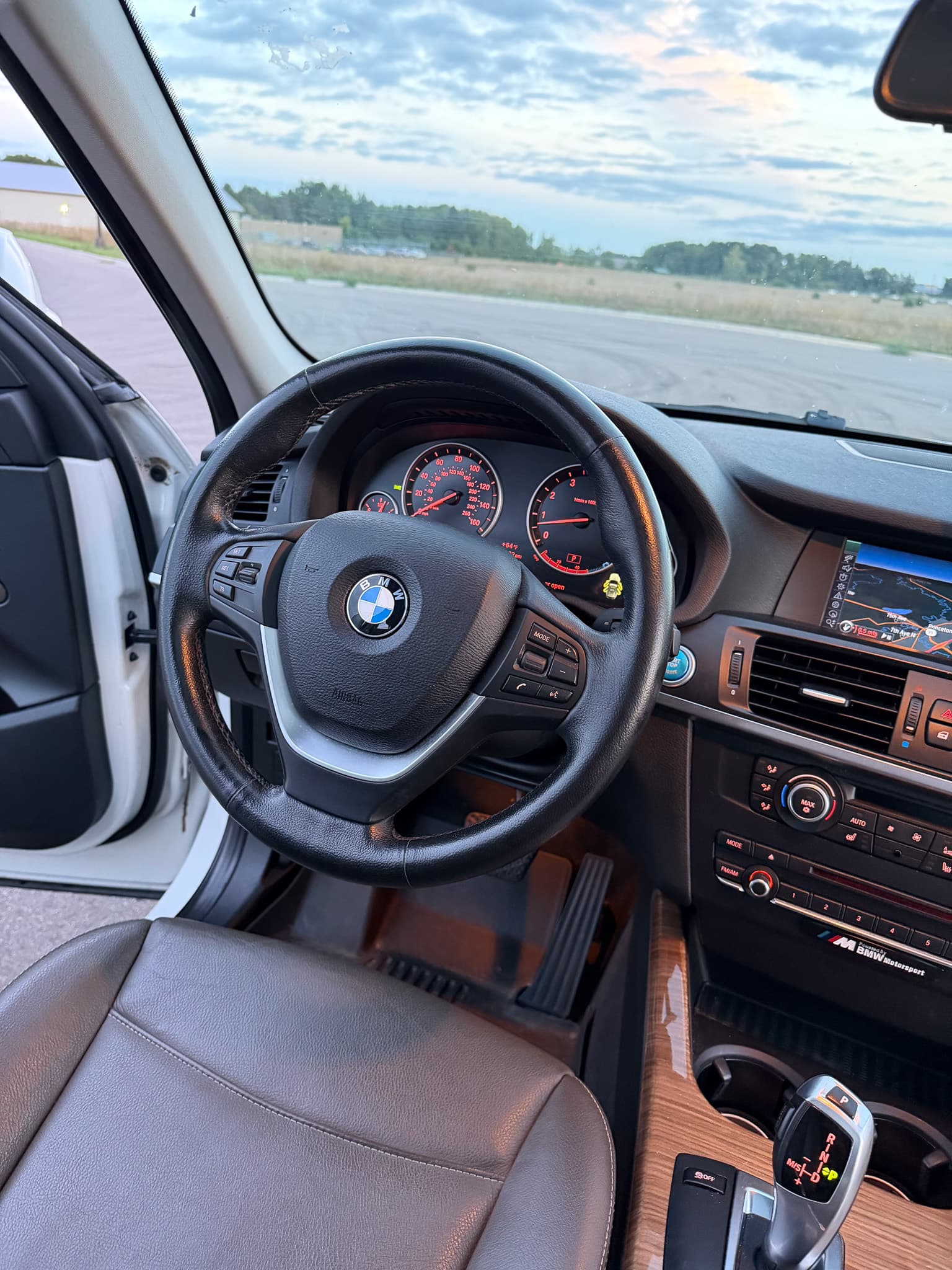 2011 BMW X3 xDrive35i — photo 16 of 18