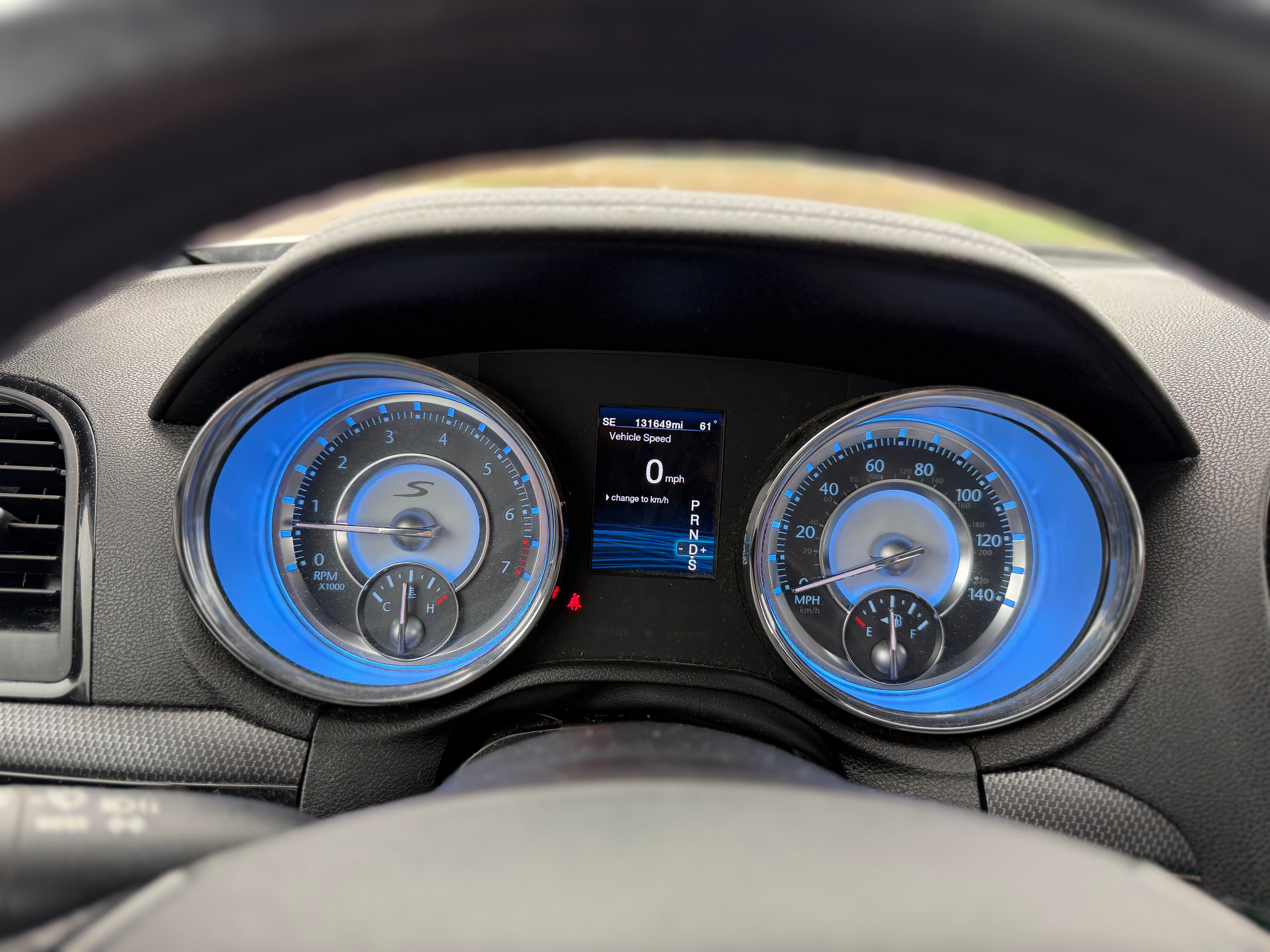 2012 Chrysler 300 300S V6 — photo 18 of 19