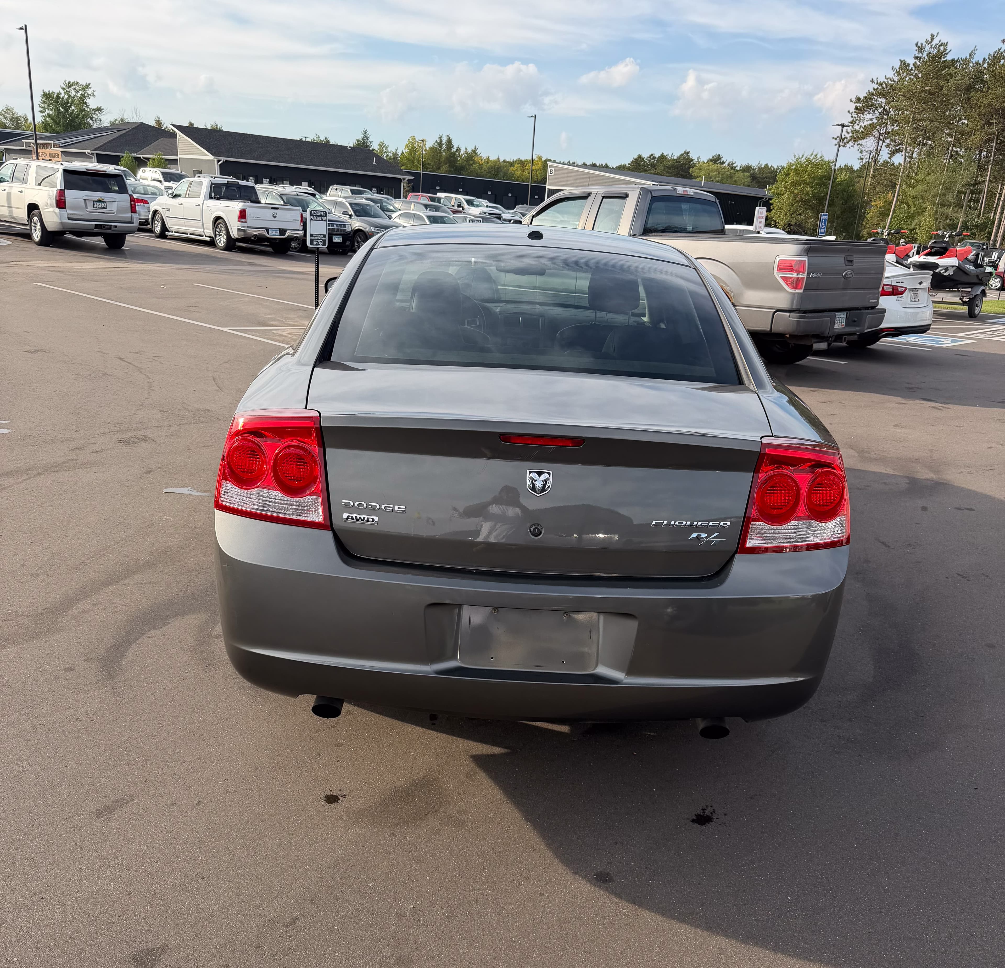 2010 Dodge Charger R/T — photo 6 of 17