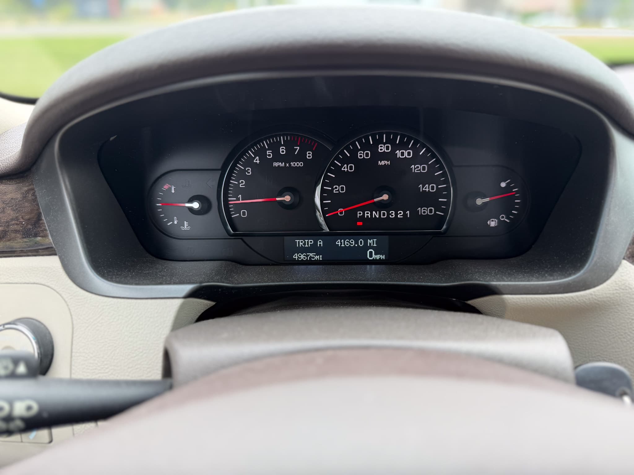 2011 Cadillac DTS Luxury — photo 16 of 16