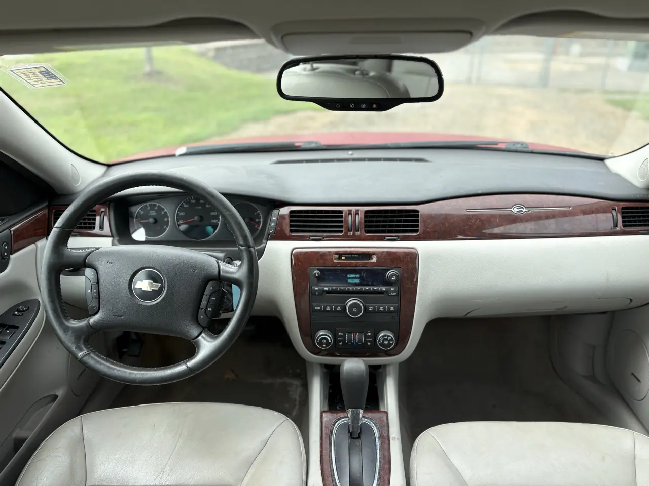 2008 Chevrolet Impala LTZ — photo 12 of 13